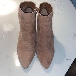 Steve Madden Brown Suede Booties, size 7